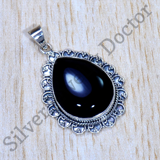 Black Onyx Gemstone Handcrafted Jewelry 925 Sterling Silver Pendant SJWP-933