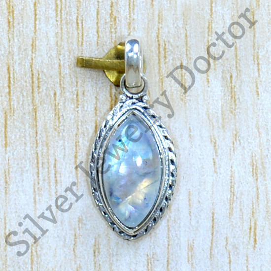 Amazing Look Jewelry Rainbow Moonstone 925 Sterling Silver Pendant SJWP-1117