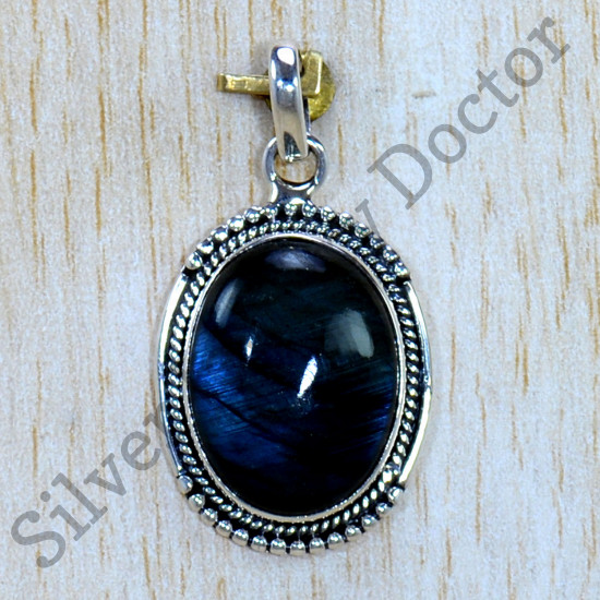 Beautiful Labradorite Gemstone 925 Sterling Silver Jewelry Unique Pendant SJWP-1194