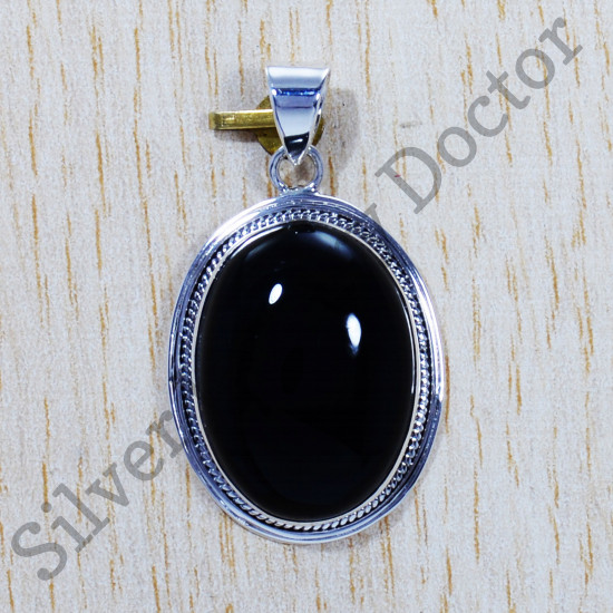 Beautiful Black Onyx Gemstone 925 Sterling Silver Jewelry New Pendant SJWP-403