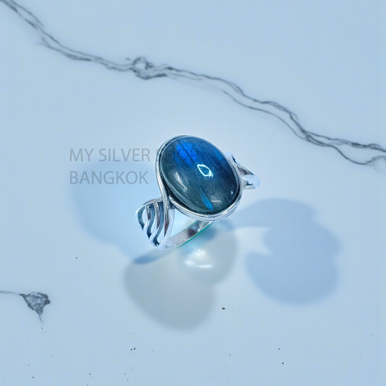 Labradorite 925 Sterling Silver Ring (MYSSR-269) Labradorite 925 Sterling Silver Ring (MYSSR-269)