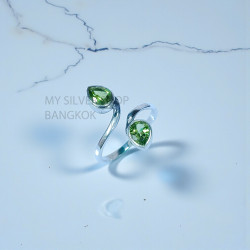 Peridot 925 Sterling Silver Ring (MYSSR-274) Peridot 925 Sterling Silver Ring (MYSSR-274)