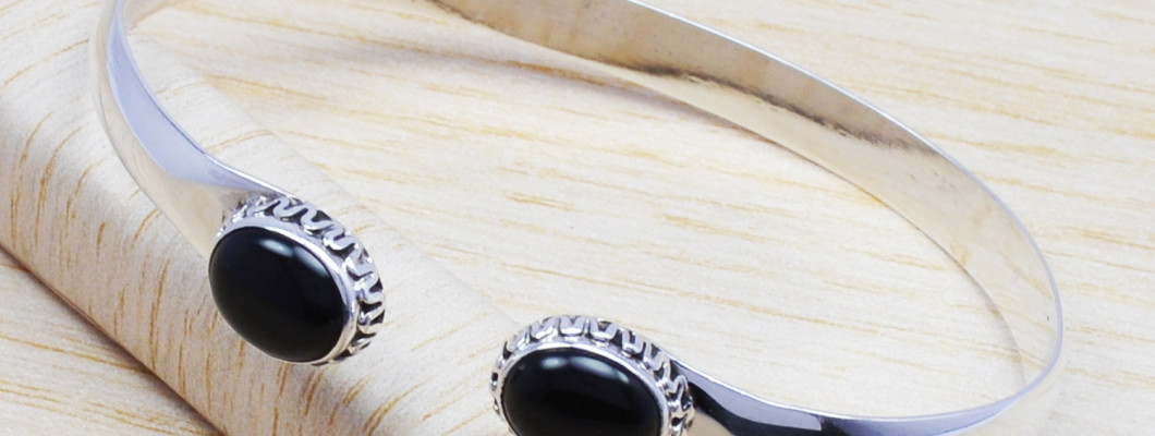 5 Tips for buying wholesale 925 silver jewelry 5 Tips for buying wholesale 925 silver jewelry