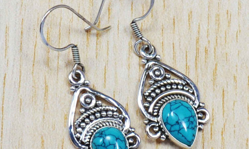 5 Things You Should Know Before Getting Your Ears Pierced.