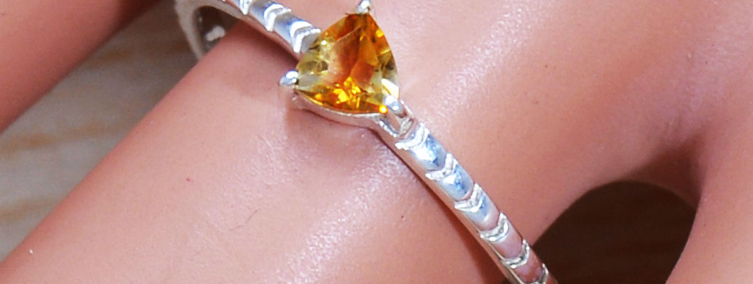 7 DIY Tips to Clean Your Silver jewelry at Home 7 DIY Tips to Clean Your Silver jewelry at Home