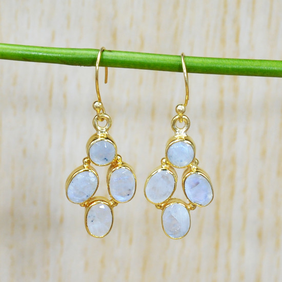 Beautiful Rainbow Moonstone Jewelry Gold Plated Sterling Silver Earrings GE-555