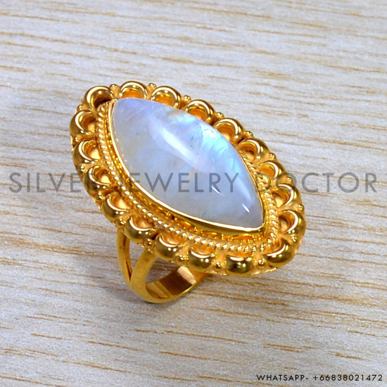 Rainbow Moonstone 925 Sterling Silver Ring (GR-682) Rainbow Moonstone 925 Sterling Silver Ring (GR-682)