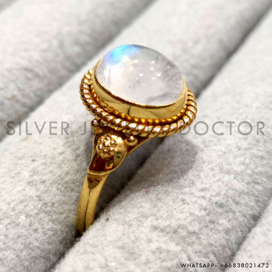 Rainbow Moonstone 925 Sterling Silver Ring (GR-771) Rainbow Moonstone 925 Sterling Silver Ring (GR-771)