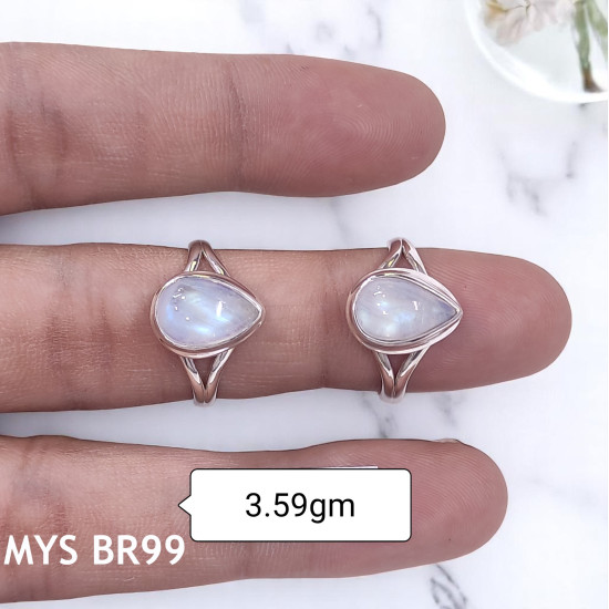Wholesale Rainbow Moonstone 925 Silver Teardrop Solitaire Rings | MYS BR99 Wholesale Rainbow Moonstone 925 Silver Teardrop Solitaire Rings | MYS BR99