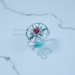 Wholesale 925 Sterling Silver Garnet Openwork Sunburst Sunwheel Ring | MYS SR301 | 2.3g Wholesale 925 Sterling Silver Garnet Openwork Sunburst Sunwheel Ring | MYS SR301 | 2.3g