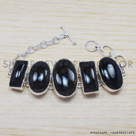 Black Onyx 925 Sterling Silver Bracelet (SJWBR-228) Black Onyx 925 Sterling Silver Bracelet (SJWBR-228)