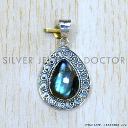 Labradorite 925 Sterling Silver Pendant (SJWP-1003)
