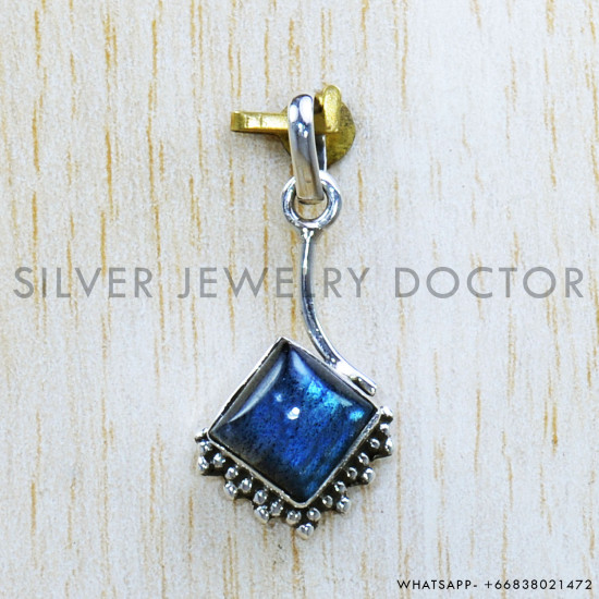 Labradorite 925 Sterling Silver Pendant (SJWP-1039)