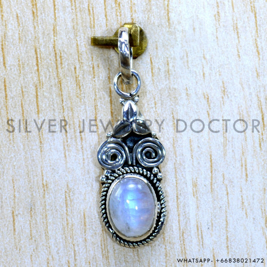 Rainbow Moonstone 925 Sterling Silver Pendant (SJWP-1504) Rainbow Moonstone 925 Sterling Silver Pendant (SJWP-1504)