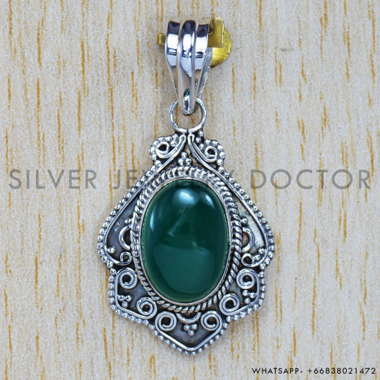 Green Onyx 925 Sterling Silver Pendant (SJWP-151) Green Onyx 925 Sterling Silver Pendant (SJWP-151)