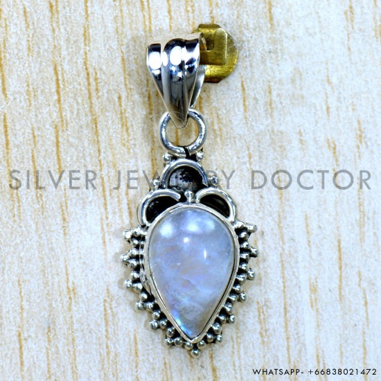 Rainbow Moonstone 925 Sterling Silver Pendant (SJWP-1511) Rainbow Moonstone 925 Sterling Silver Pendant (SJWP-1511)