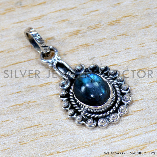Labradorite 925 Sterling Silver Pendant (SJWP-1524) Labradorite 925 Sterling Silver Pendant (SJWP-1524)