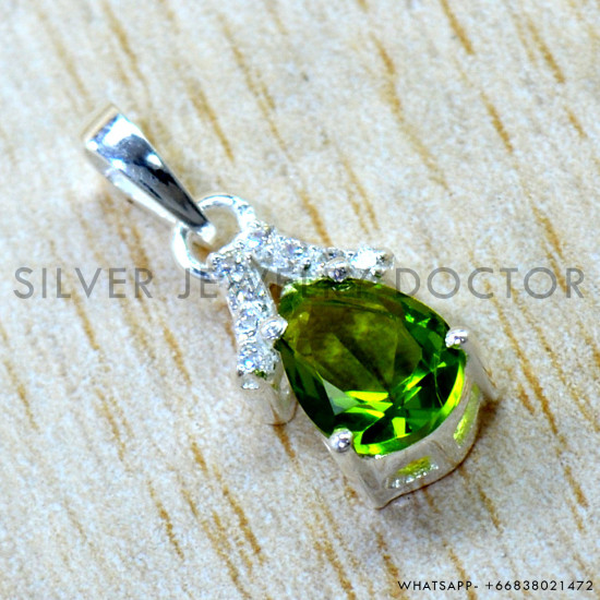 Peridot And Crystal 925 Sterling Silver Pendant (SJWP-1615)