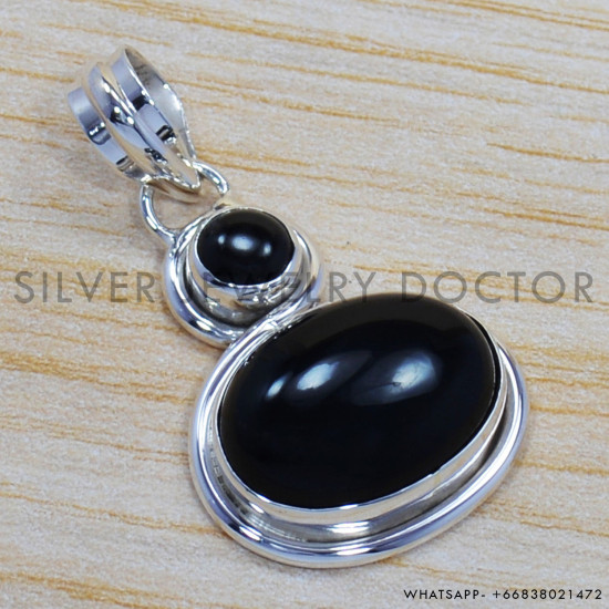 Black Onyx 925 Sterling Silver Pendant (SJWP-218) Black Onyx 925 Sterling Silver Pendant (SJWP-218)