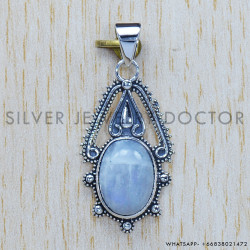 Rainbow Moonstone 925 Sterling Silver Pendant (SJWP-292)