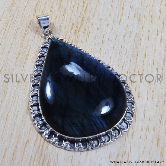 Labradorite 925 Sterling Silver Pendant (SJWP-35) Labradorite 925 Sterling Silver Pendant (SJWP-35)