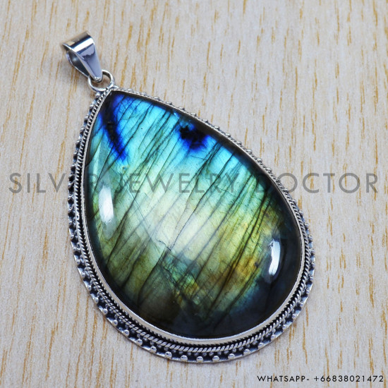 Labradorite 925 Sterling Silver Pendant (SJWP-41) Labradorite 925 Sterling Silver Pendant (SJWP-41)