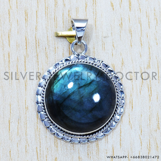 Labradorite 925 Sterling Silver Pendant (SJWP-583) Labradorite 925 Sterling Silver Pendant (SJWP-583)