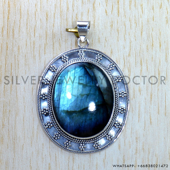 Labradorite 925 Sterling Silver Pendant (SJWP-857) Labradorite 925 Sterling Silver Pendant (SJWP-857)