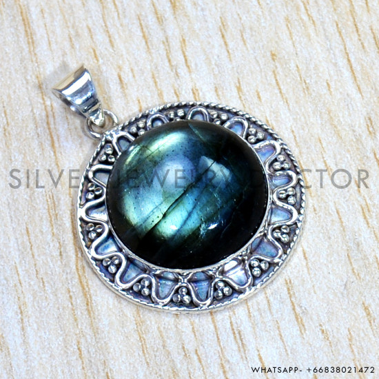 Labradorite 925 Sterling Silver Pendant (SJWP-907) Labradorite 925 Sterling Silver Pendant (SJWP-907)