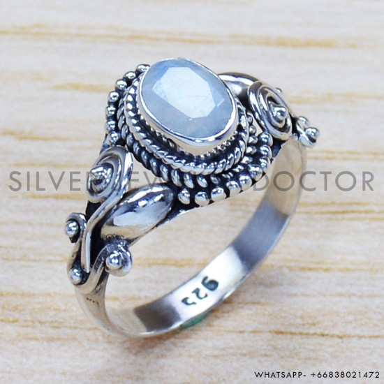 Rainbow Moonstone 925 Sterling Silver Ring (SJWR-1071) Rainbow Moonstone 925 Sterling Silver Ring (SJWR-1071)