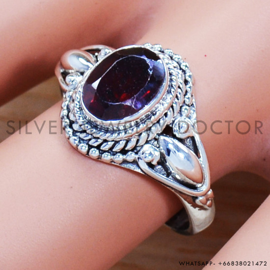 Garnet 925 Sterling Silver Ring (SJWR-1076) Garnet 925 Sterling Silver Ring (SJWR-1076)