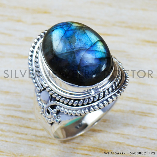 Labradorite 925 Sterling Silver Ring (SJWR-1134) Labradorite 925 Sterling Silver Ring (SJWR-1134)