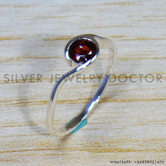 Garnet 925 Sterling Silver Ring (SJWR-1625) Garnet 925 Sterling Silver Ring (SJWR-1625)