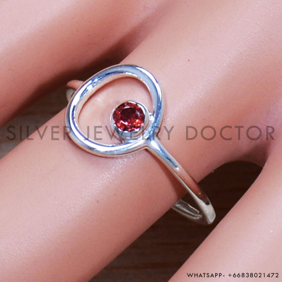 Garnet 925 Sterling Silver Ring (SJWR-1643) Garnet 925 Sterling Silver Ring (SJWR-1643)