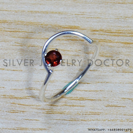 Garnet 925 Sterling Silver Ring (SJWR-1657) Garnet 925 Sterling Silver Ring (SJWR-1657)