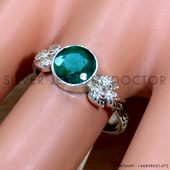 Emerald 925 Sterling Silver Ring (SJWR-2061) Emerald 925 Sterling Silver Ring (SJWR-2061)