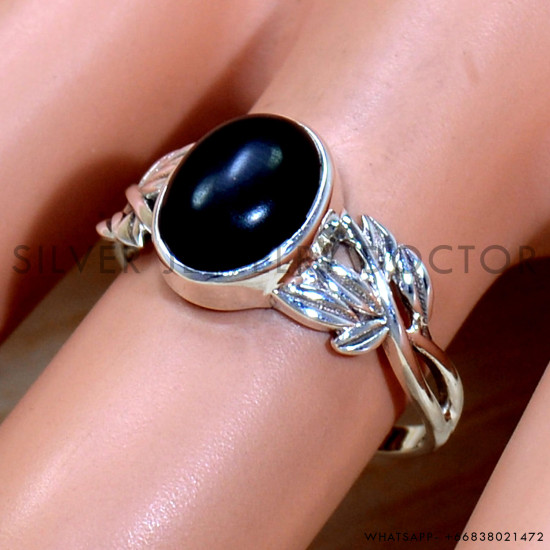 Black Onyx 925 Sterling Silver Ring (SJWR-2069) Black Onyx 925 Sterling Silver Ring (SJWR-2069)