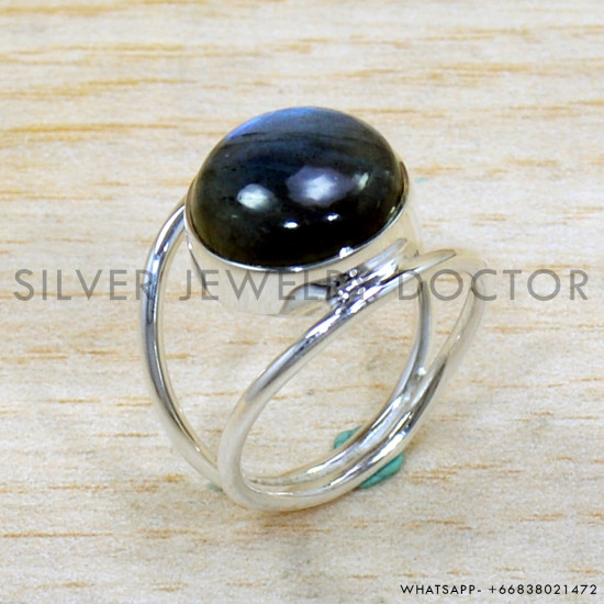Labradorite 925 Sterling Silver Ring (SJWR-2131) Labradorite 925 Sterling Silver Ring (SJWR-2131)