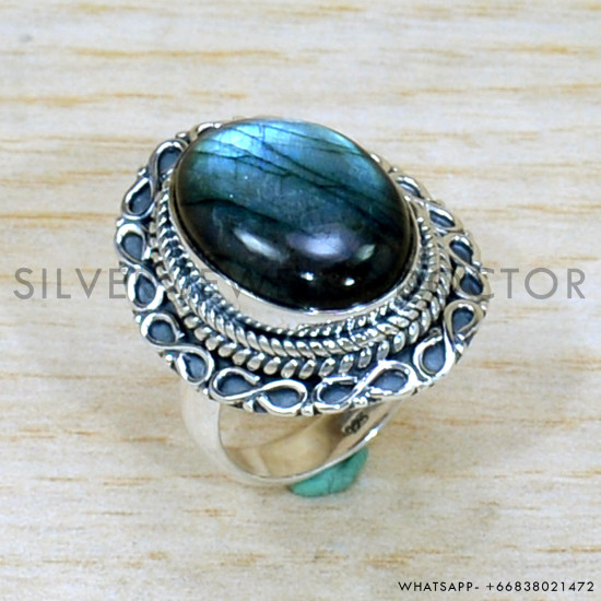 Labradorite 925 Sterling Silver Ring (SJWR-2158) Labradorite 925 Sterling Silver Ring (SJWR-2158)