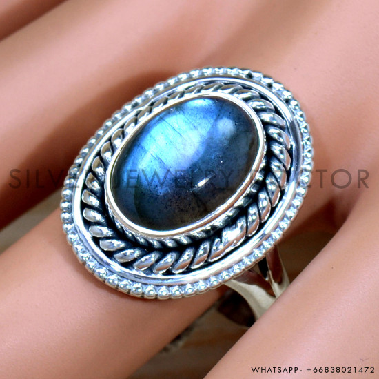 Labradorite 925 Sterling Silver Ring (SJWR-2168) Labradorite 925 Sterling Silver Ring (SJWR-2168)