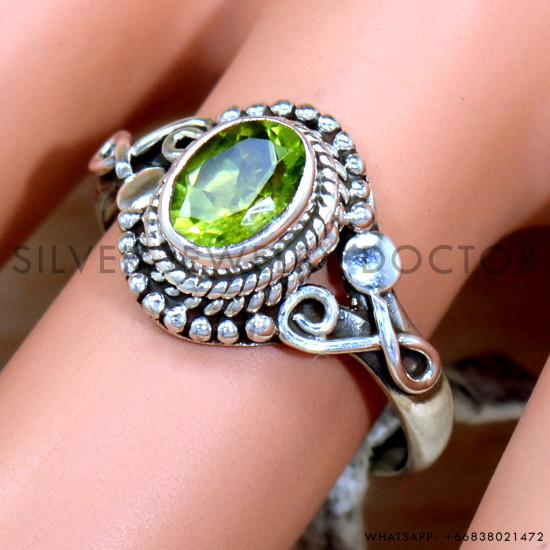 Peridot 925 Sterling Silver Ring (SJWR-2203) Peridot 925 Sterling Silver Ring (SJWR-2203)