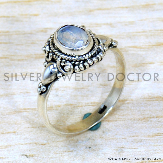 Rainbow Moonstone 925 Sterling Silver Ring (SJWR-2210) Rainbow Moonstone 925 Sterling Silver Ring (SJWR-2210)