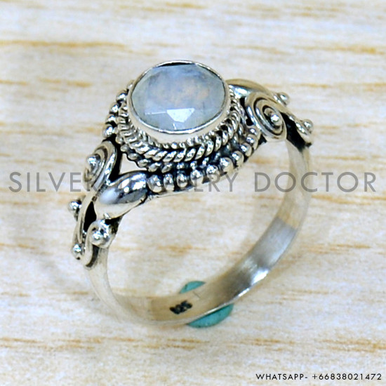 Rainbow Moonstone 925 Sterling Silver Ring (SJWR-2216) Rainbow Moonstone 925 Sterling Silver Ring (SJWR-2216)