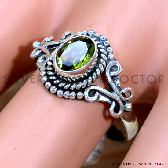 Peridot 925 Sterling Silver Ring (SJWR-2224) Peridot 925 Sterling Silver Ring (SJWR-2224)