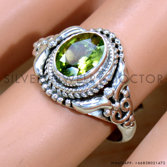 Peridot 925 Sterling Silver Ring (SJWR-2242) Peridot 925 Sterling Silver Ring (SJWR-2242)