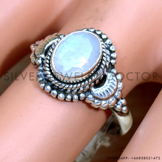 Rainbow Moonstone 925 Sterling Silver Ring (SJWR-2256) Rainbow Moonstone 925 Sterling Silver Ring (SJWR-2256)