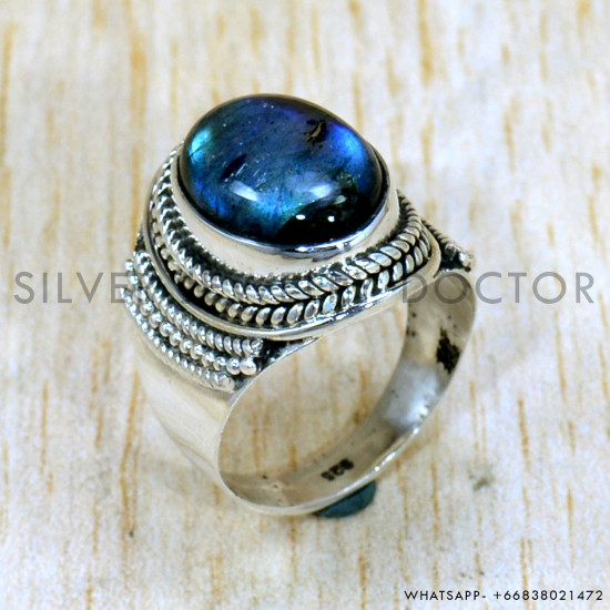 Labradorite 925 Sterling Silver Ring (SJWR-2422) Labradorite 925 Sterling Silver Ring (SJWR-2422)