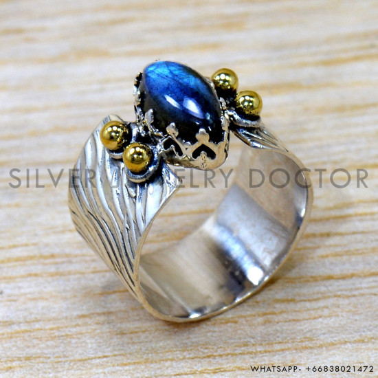 Labradorite 925 Sterling Silver Ring (SJWR-2539) Labradorite 925 Sterling Silver Ring (SJWR-2539)