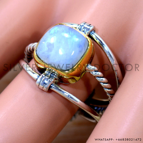 Rainbow Moonstone 925 Sterling Silver Ring (SJWR-2549) Rainbow Moonstone 925 Sterling Silver Ring (SJWR-2549)