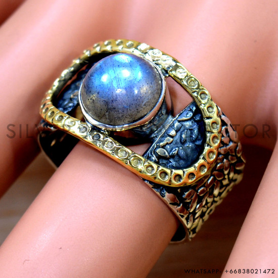Labradorite 925 Sterling Silver Ring (SJWR-2558) Labradorite 925 Sterling Silver Ring (SJWR-2558)